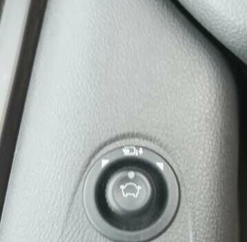 Червоний Форд Турнео Кастом, об'ємом двигуна 2.2 л та пробігом 106 тис. км за 22500 $, фото 22 на Automoto.ua