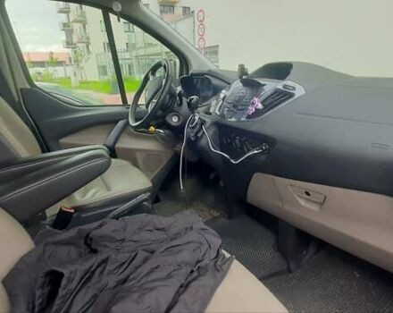 Сірий Форд Турнео Кастом, об'ємом двигуна 2.2 л та пробігом 205 тис. км за 16500 $, фото 9 на Automoto.ua
