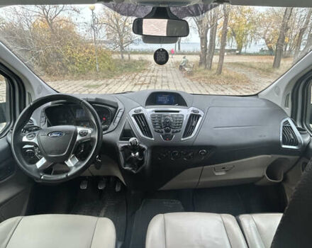 Сірий Форд Турнео Кастом, об'ємом двигуна 2.2 л та пробігом 336 тис. км за 17500 $, фото 16 на Automoto.ua