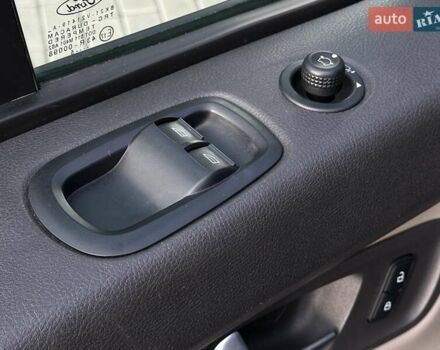 Форд Турнео Кастом 2015 в Мукачеве на Automoto.ua Серый Форд Турнео Кастом, объемом двигателя 2.2 л и пробегом 228 тыс. км за 19900 $, фото 35 на Automoto.ua