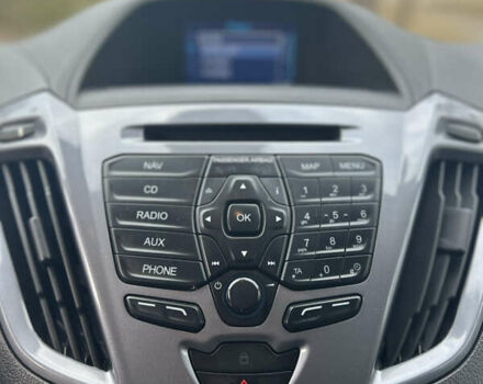 Сірий Форд Турнео Кастом, об'ємом двигуна 2.2 л та пробігом 336 тис. км за 17500 $, фото 23 на Automoto.ua