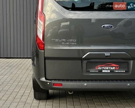 Форд Турнео Кастом 2015 в Мукачеве на Automoto.ua Серый Форд Турнео Кастом, объемом двигателя 2.2 л и пробегом 228 тыс. км за 19900 $, фото 9 на Automoto.ua