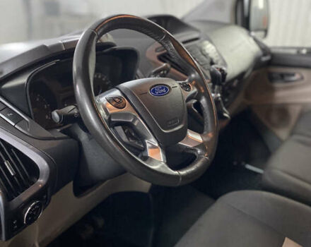 Сірий Форд Турнео Кастом, об'ємом двигуна 2 л та пробігом 193 тис. км за 25000 $, фото 16 на Automoto.ua