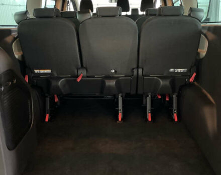 Сірий Форд Турнео Кастом, об'ємом двигуна 2 л та пробігом 193 тис. км за 25000 $, фото 39 на Automoto.ua