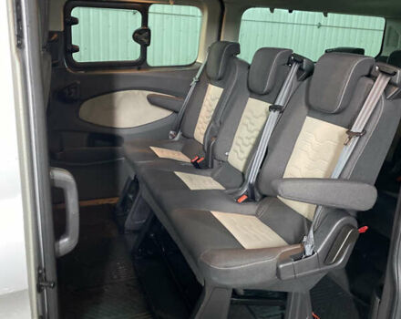 Сірий Форд Турнео Кастом, об'ємом двигуна 2 л та пробігом 193 тис. км за 22000 $, фото 38 на Automoto.ua