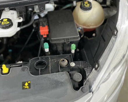 Сірий Форд Турнео Кастом, об'ємом двигуна 2 л та пробігом 193 тис. км за 25000 $, фото 3 на Automoto.ua