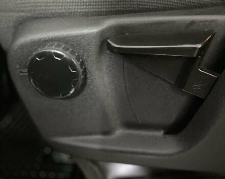 Сірий Форд Турнео Кастом, об'ємом двигуна 2 л та пробігом 193 тис. км за 25000 $, фото 60 на Automoto.ua