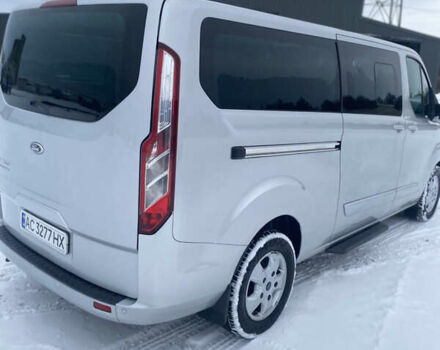 Сірий Форд Турнео Кастом, об'ємом двигуна 2 л та пробігом 193 тис. км за 22000 $, фото 2 на Automoto.ua