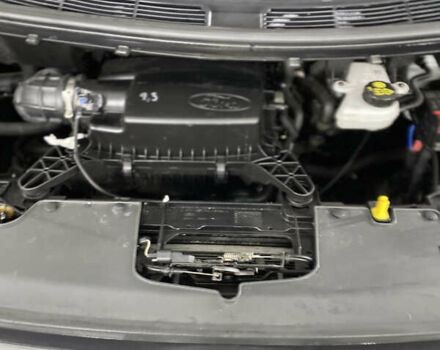 Сірий Форд Турнео Кастом, об'ємом двигуна 2 л та пробігом 193 тис. км за 25000 $, фото 2 на Automoto.ua