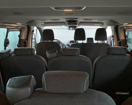 Сірий Форд Турнео Кастом, об'ємом двигуна 2 л та пробігом 193 тис. км за 25000 $, фото 38 на Automoto.ua