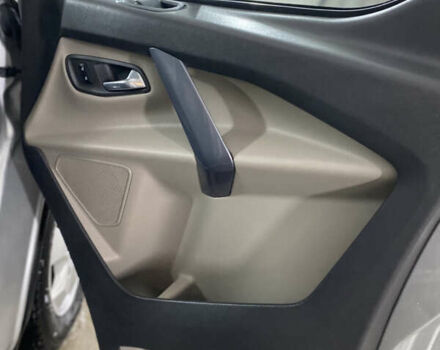 Сірий Форд Турнео Кастом, об'ємом двигуна 2 л та пробігом 193 тис. км за 25000 $, фото 45 на Automoto.ua