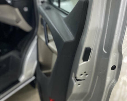 Сірий Форд Турнео Кастом, об'ємом двигуна 2 л та пробігом 193 тис. км за 25000 $, фото 48 на Automoto.ua