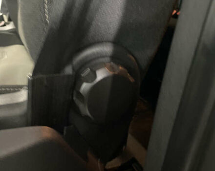 Сірий Форд Турнео Кастом, об'ємом двигуна 2 л та пробігом 193 тис. км за 25000 $, фото 59 на Automoto.ua