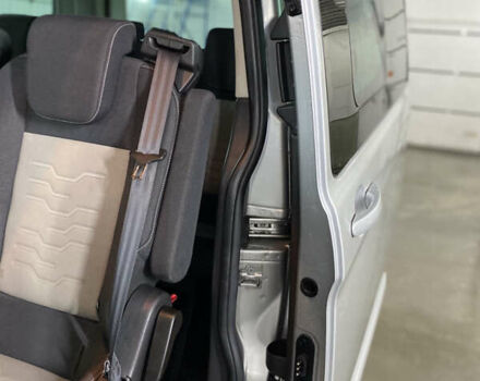Сірий Форд Турнео Кастом, об'ємом двигуна 2 л та пробігом 193 тис. км за 25000 $, фото 44 на Automoto.ua