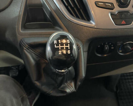 Сірий Форд Турнео Кастом, об'ємом двигуна 2 л та пробігом 193 тис. км за 25000 $, фото 14 на Automoto.ua