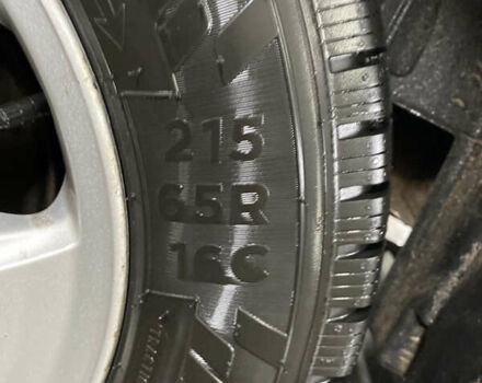 Сірий Форд Турнео Кастом, об'ємом двигуна 2 л та пробігом 193 тис. км за 25000 $, фото 65 на Automoto.ua