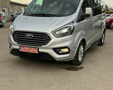 Серый Форд Турнео Кастом, объемом двигателя 2 л и пробегом 167 тыс. км за 25999 $, фото 4 на Automoto.ua