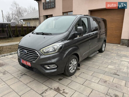 Форд Турнео Кастом 2018 в Калуше на Automoto.ua Серый Форд Турнео Кастом, объемом двигателя 2 л и пробегом 247 тыс. км за 23000 $, фото 1 на Automoto.ua
