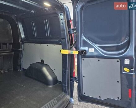 Синій Форд Турнео Кастом, об'ємом двигуна 2 л та пробігом 162 тис. км за 22500 $, фото 41 на Automoto.ua