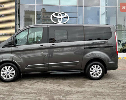 Зеленый Форд Турнео Кастом, объемом двигателя 2 л и пробегом 27 тыс. км за 34758 $, фото 1 на Automoto.ua