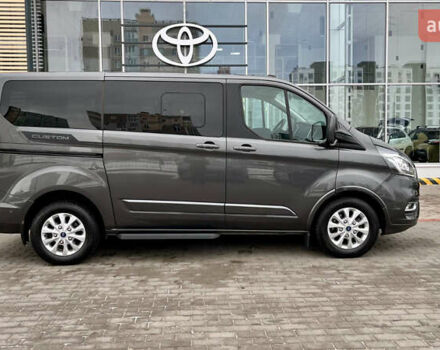 Зелений Форд Турнео Кастом, об'ємом двигуна 2 л та пробігом 27 тис. км за 34758 $, фото 1 на Automoto.ua