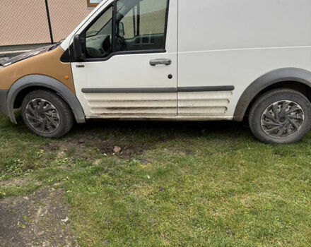 Белый Форд Транзит Коннект, объемом двигателя 1.75 л и пробегом 214 тыс. км за 1999 $, фото 2 на Automoto.ua