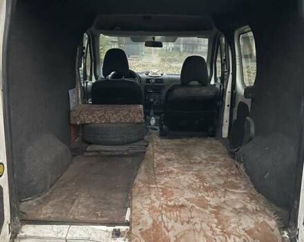 Белый Форд Транзит Коннект, объемом двигателя 1.8 л и пробегом 350 тыс. км за 3600 $, фото 11 на Automoto.ua