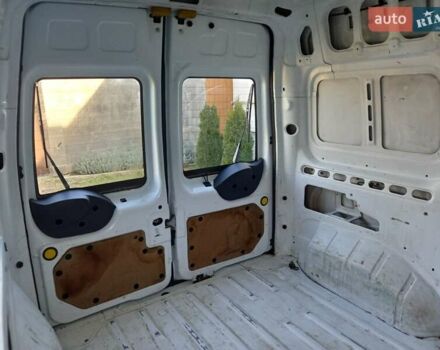 Білий Форд Транзит Коннект, об'ємом двигуна 1.8 л та пробігом 400 тис. км за 4300 $, фото 27 на Automoto.ua