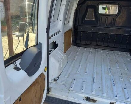 Білий Форд Транзит Коннект, об'ємом двигуна 1.8 л та пробігом 400 тис. км за 4300 $, фото 24 на Automoto.ua