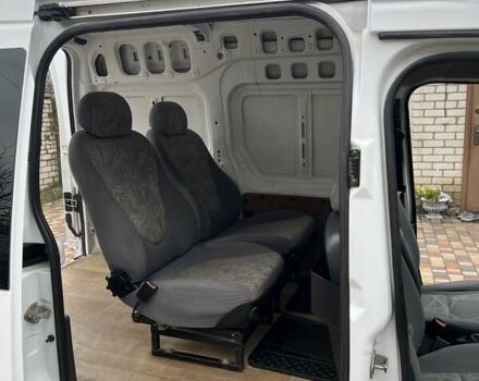 Білий Форд Транзит Коннект, об'ємом двигуна 1.75 л та пробігом 235 тис. км за 5200 $, фото 10 на Automoto.ua