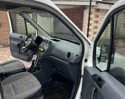 Білий Форд Транзит Коннект, об'ємом двигуна 1.75 л та пробігом 235 тис. км за 5200 $, фото 9 на Automoto.ua