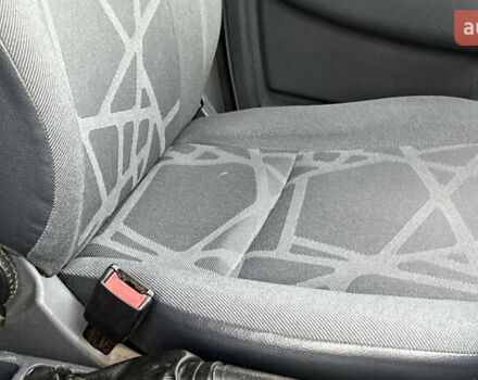 Белый Форд Транзит Коннект, объемом двигателя 1.8 л и пробегом 189 тыс. км за 4800 $, фото 12 на Automoto.ua