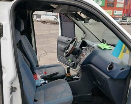 Белый Форд Транзит Коннект, объемом двигателя 1.75 л и пробегом 260 тыс. км за 4500 $, фото 9 на Automoto.ua