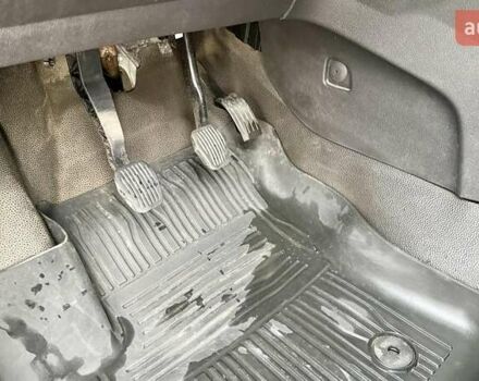 Белый Форд Транзит Коннект, объемом двигателя 1.56 л и пробегом 147 тыс. км за 7900 $, фото 16 на Automoto.ua