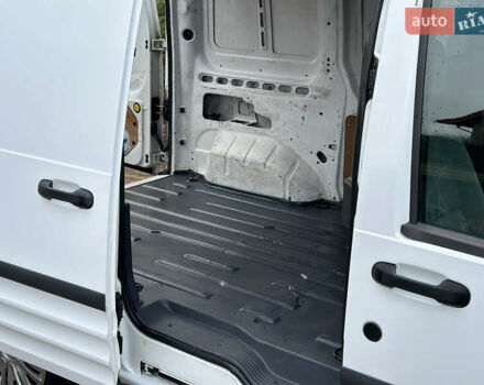 Білий Форд Транзит Коннект, об'ємом двигуна 1.8 л та пробігом 260 тис. км за 4550 $, фото 5 на Automoto.ua