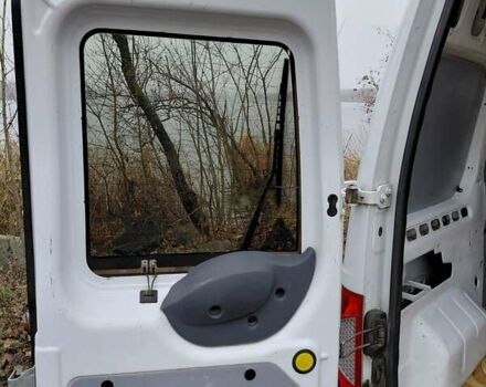 Белый Форд Транзит Коннект, объемом двигателя 1.8 л и пробегом 164 тыс. км за 7000 $, фото 12 на Automoto.ua