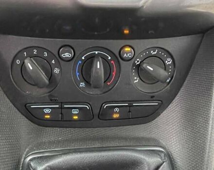 Форд Транзит Коннект 2014 у Києві на Automoto.ua Білий Форд Транзит Коннект, об'ємом двигуна 1.56 л та пробігом 243 тис. км за 7950 $, фото 12 на Automoto.ua