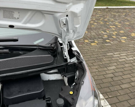 Белый Форд Транзит Коннект, объемом двигателя 1.5 л и пробегом 174 тыс. км за 11900 $, фото 34 на Automoto.ua