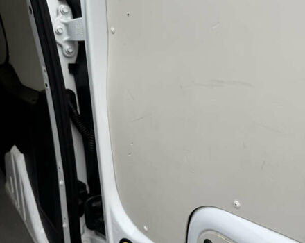 Белый Форд Транзит Коннект, объемом двигателя 1.5 л и пробегом 174 тыс. км за 11900 $, фото 14 на Automoto.ua