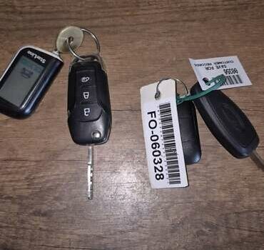 Білий Форд Транзит Коннект, об'ємом двигуна 1.5 л та пробігом 121 тис. км за 13000 $, фото 58 на Automoto.ua