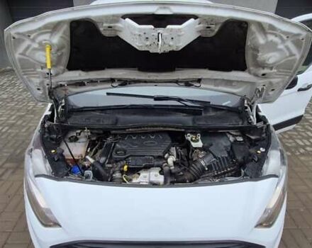 Білий Форд Транзит Коннект, об'ємом двигуна 1.5 л та пробігом 121 тис. км за 13000 $, фото 42 на Automoto.ua