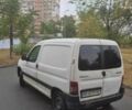 Білий Форд Транзит Коннект, об'ємом двигуна 1.5 л та пробігом 127 тис. км за 9500 $, фото 10 на Automoto.ua