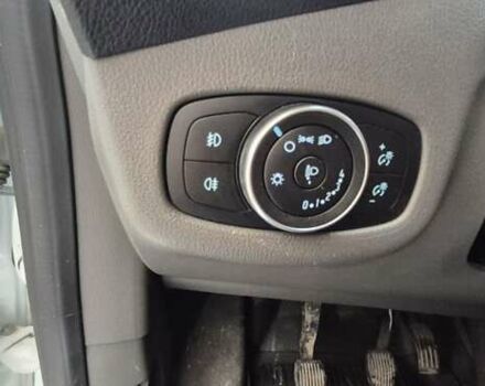 Білий Форд Транзит Коннект, об'ємом двигуна 1.5 л та пробігом 121 тис. км за 13000 $, фото 36 на Automoto.ua