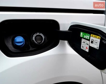 Білий Форд Транзит Коннект, об'ємом двигуна 1.5 л та пробігом 210 тис. км за 14400 $, фото 147 на Automoto.ua