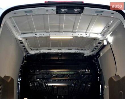 Білий Форд Транзит Коннект, об'ємом двигуна 1.5 л та пробігом 210 тис. км за 14400 $, фото 145 на Automoto.ua