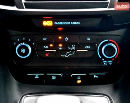 Білий Форд Транзит Коннект, об'ємом двигуна 1.5 л та пробігом 210 тис. км за 14400 $, фото 28 на Automoto.ua