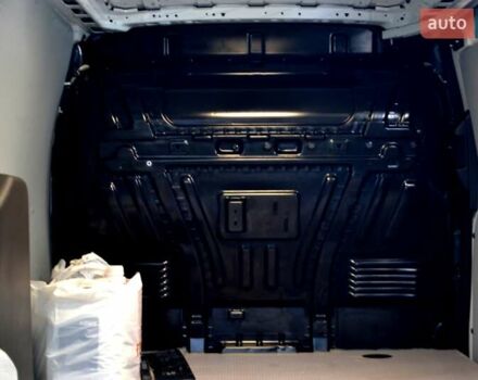 Білий Форд Транзит Коннект, об'ємом двигуна 1.5 л та пробігом 210 тис. км за 14400 $, фото 146 на Automoto.ua