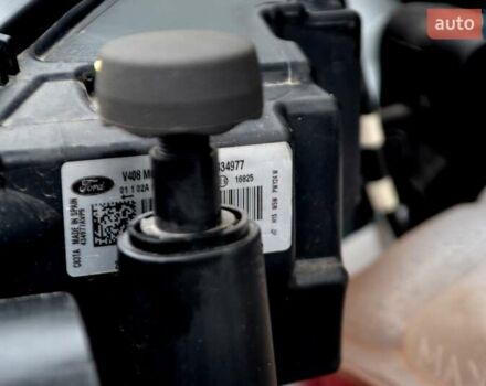 Білий Форд Транзит Коннект, об'ємом двигуна 1.5 л та пробігом 210 тис. км за 14400 $, фото 161 на Automoto.ua