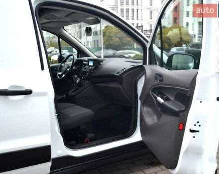 Білий Форд Транзит Коннект, об'ємом двигуна 1.5 л та пробігом 210 тис. км за 14400 $, фото 121 на Automoto.ua