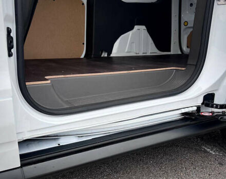 Білий Форд Транзит Коннект, об'ємом двигуна 1.5 л та пробігом 184 тис. км за 16500 $, фото 47 на Automoto.ua